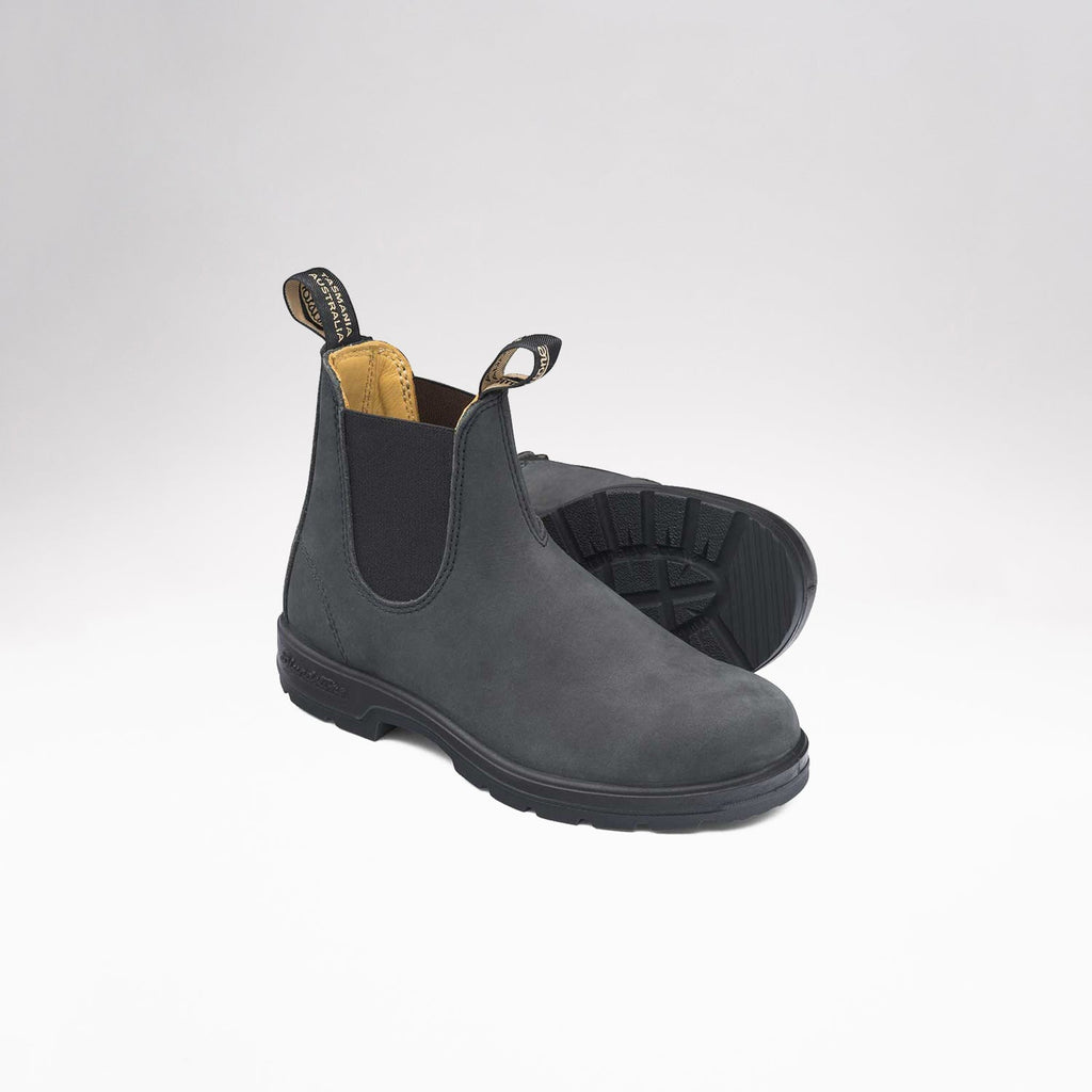 Blundstone 587 Rustic Leather Boot: Black