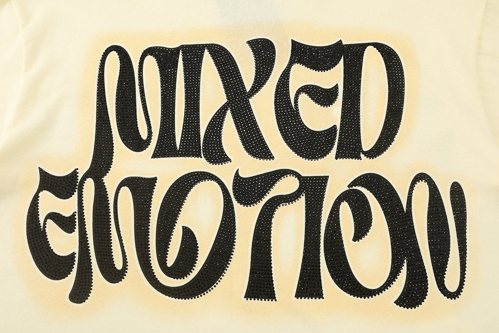MIXED EMOTION Cherub Graphic T-Shirt
