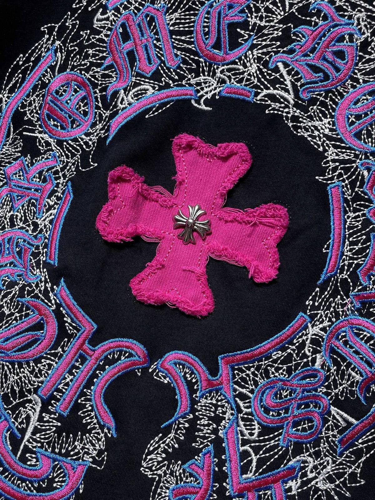 Chrome Hearts Horseshoe Cross Embroidered T-Shirt