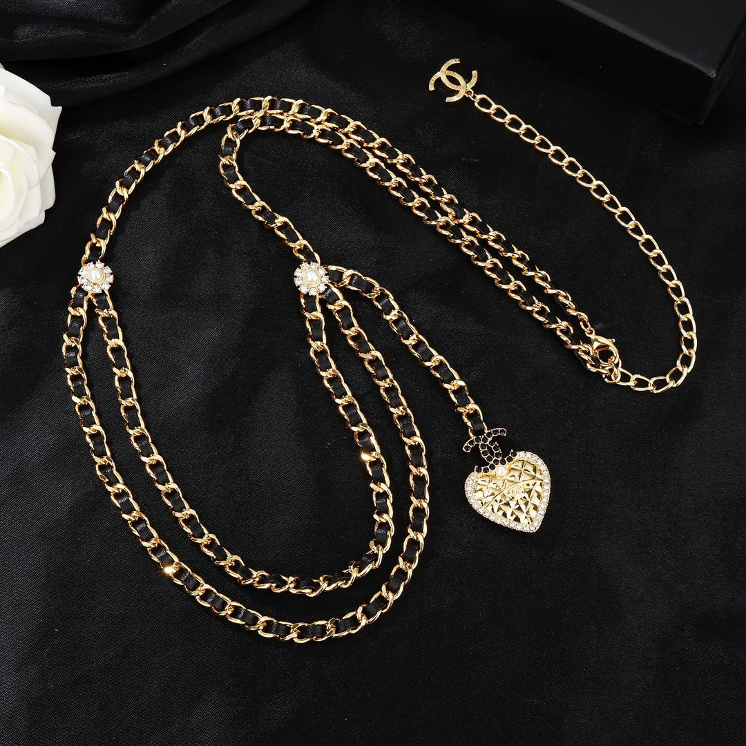 CHANEL 25S CHAIN BELT IN GOLD METALLIC AND BLACK CALFSKIN 614286